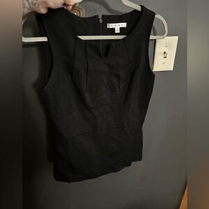 CAbi #649 Perfect Shell Sleeveless Top Black Size 4 Black